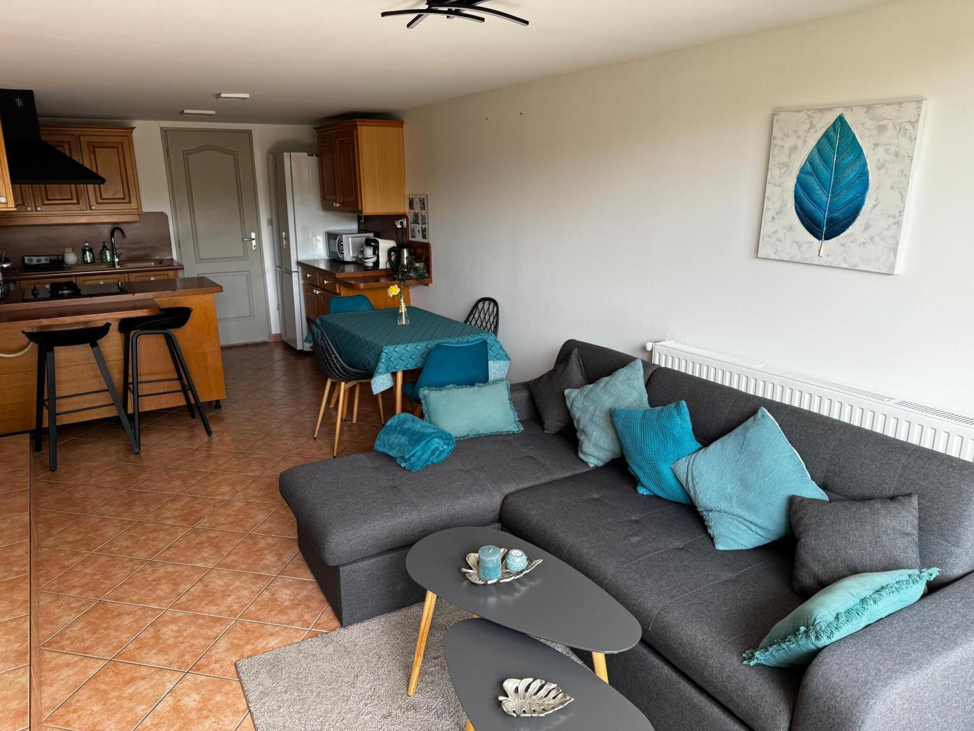 Au Calme Dans Maison En Rez De Jardin A 2,2 Kms Du Groupama Stadium Et Salle Ldlc Arena Мейзьє Екстер'єр фото